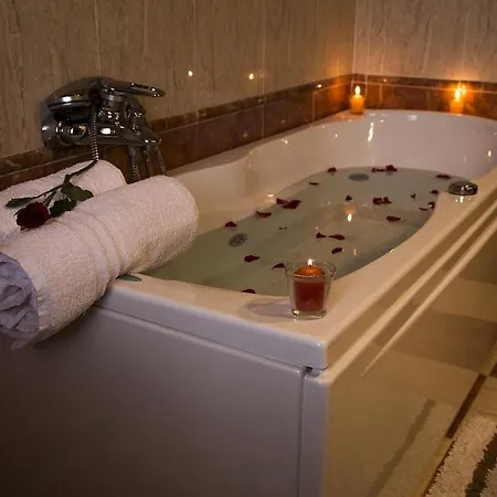 Alojamento de Acomodação e Pequeno-almoço Nuovo Paradiso 3*